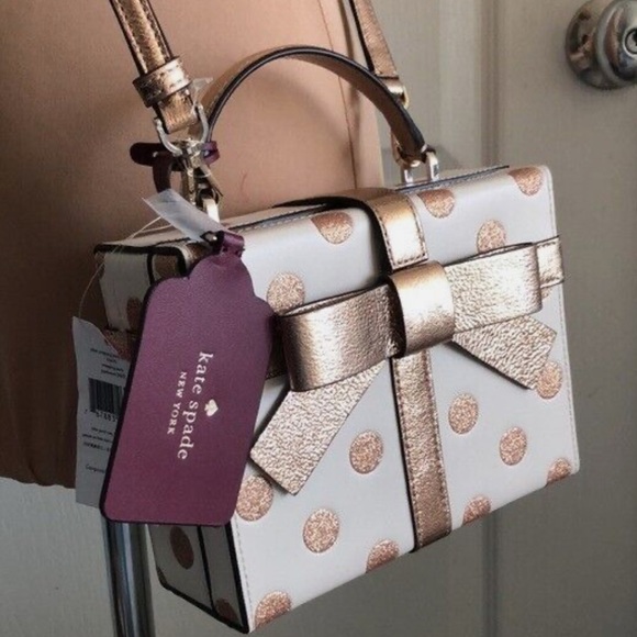 Kate Spade Gift Box Bag - Picture 3 of 7